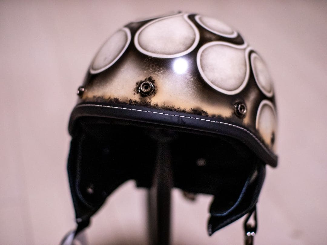 XXL 新品未使用　ポリヘル　ヘルメット バイク　アイボリーエイジング黒フレア