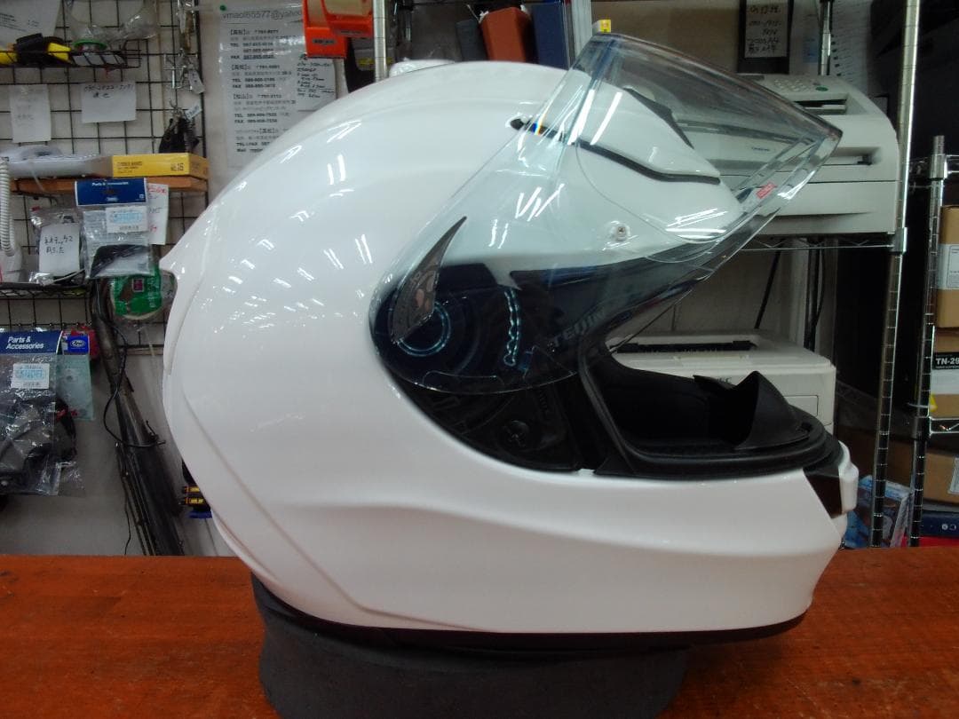 OGK　KABUTO　SHUMA　ホワイト　サイズM　2025年製