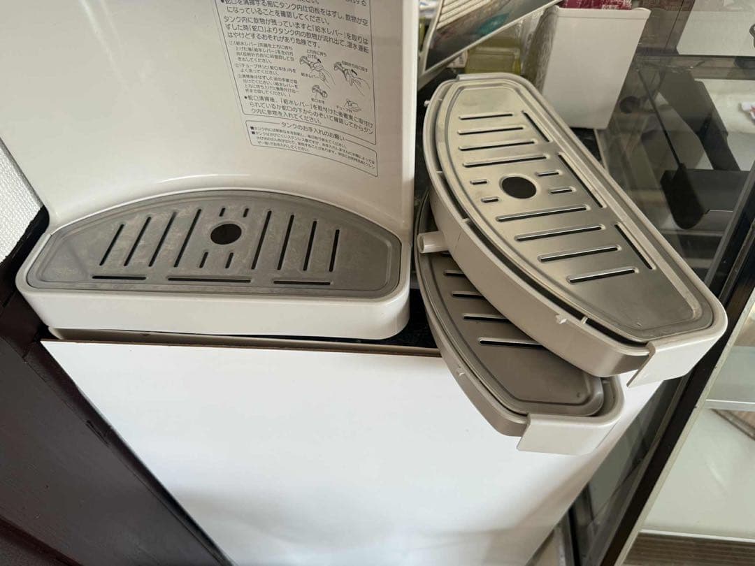 ホシザキ　ウォータークーラー冷水専用 卓上タイプ AT-18WG