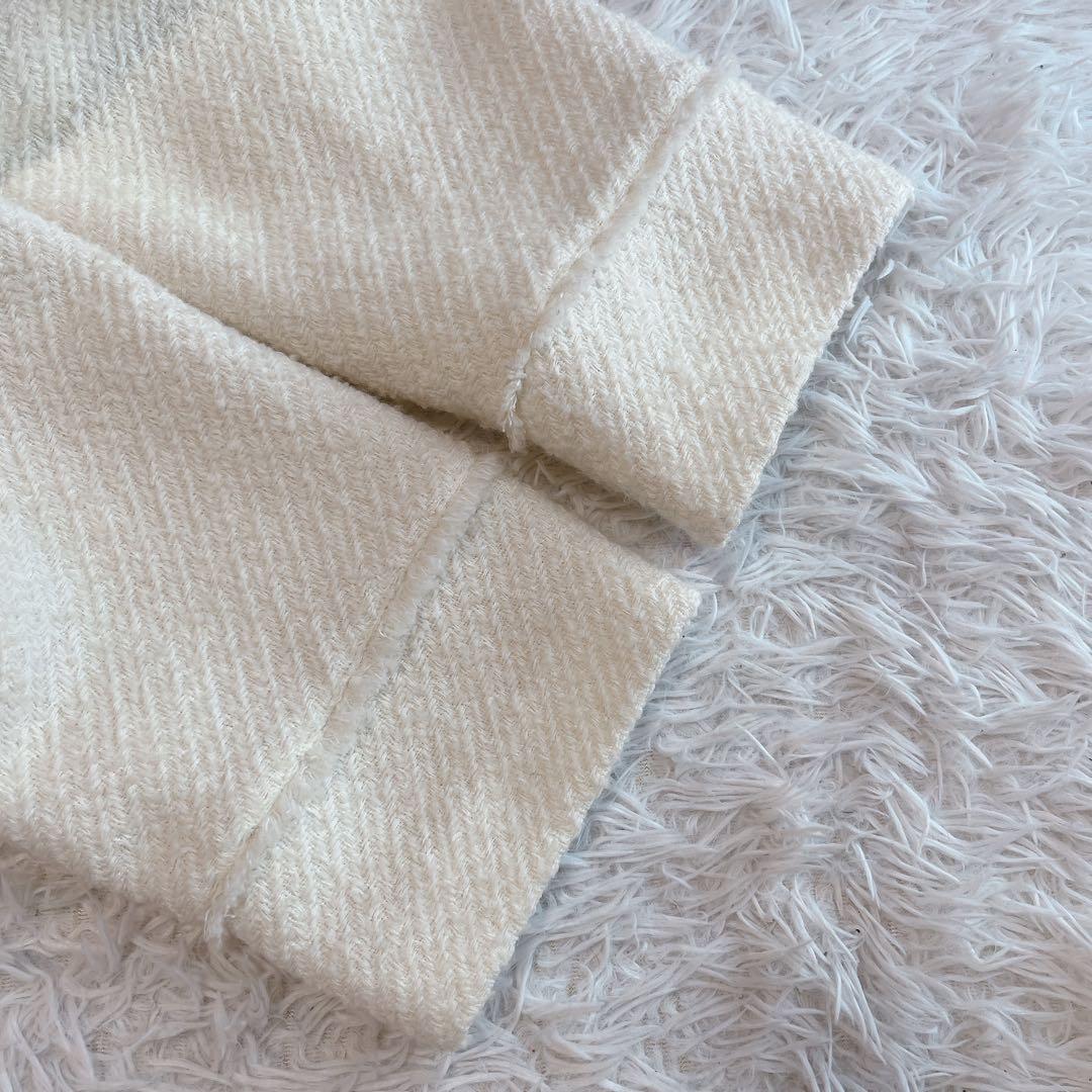 極美品 ラウンジドレス ツイードジャケット ノーカラー フリンジ 金ボタン 白