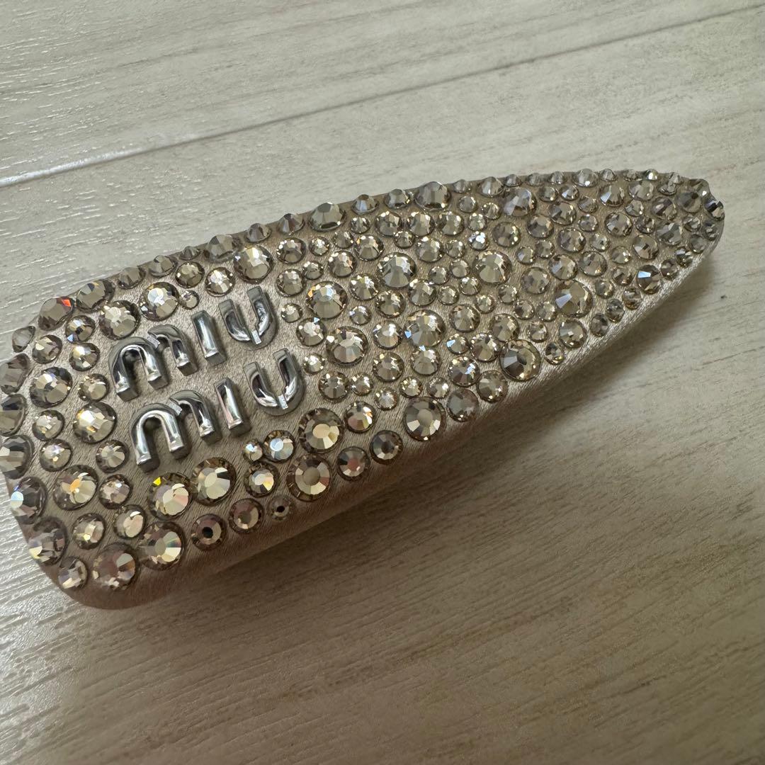 未使用☆正規品 希少 MIUMIU ストーン付き　サテンクリスタルヘアクリップ
