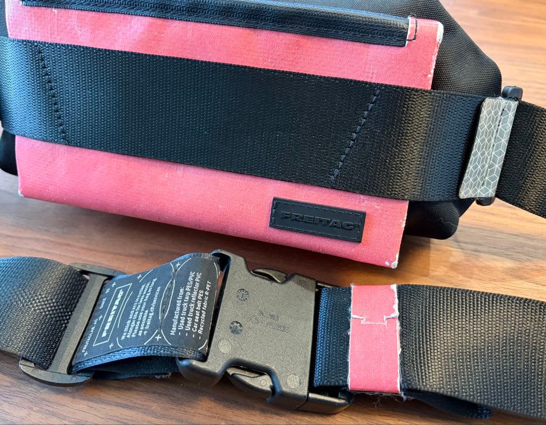 フライターグ　F650 DIXON ピンク　レアカラー