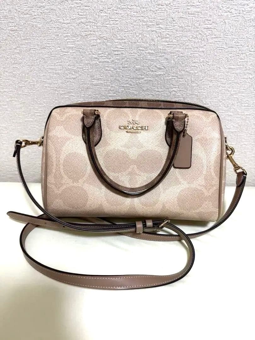 COACH ベージュ ショルダーバッグ