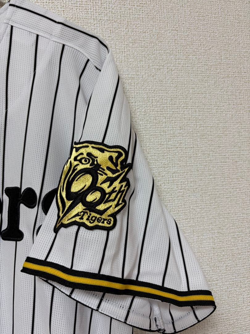 阪神タイガース　森下翔太選手　ユニフォーム　Mサイズ