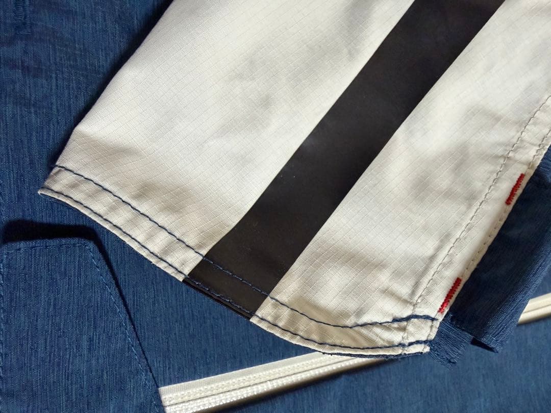 クシタニK-2381 アメニタジャケット サイズ：L、色はネイビーです。