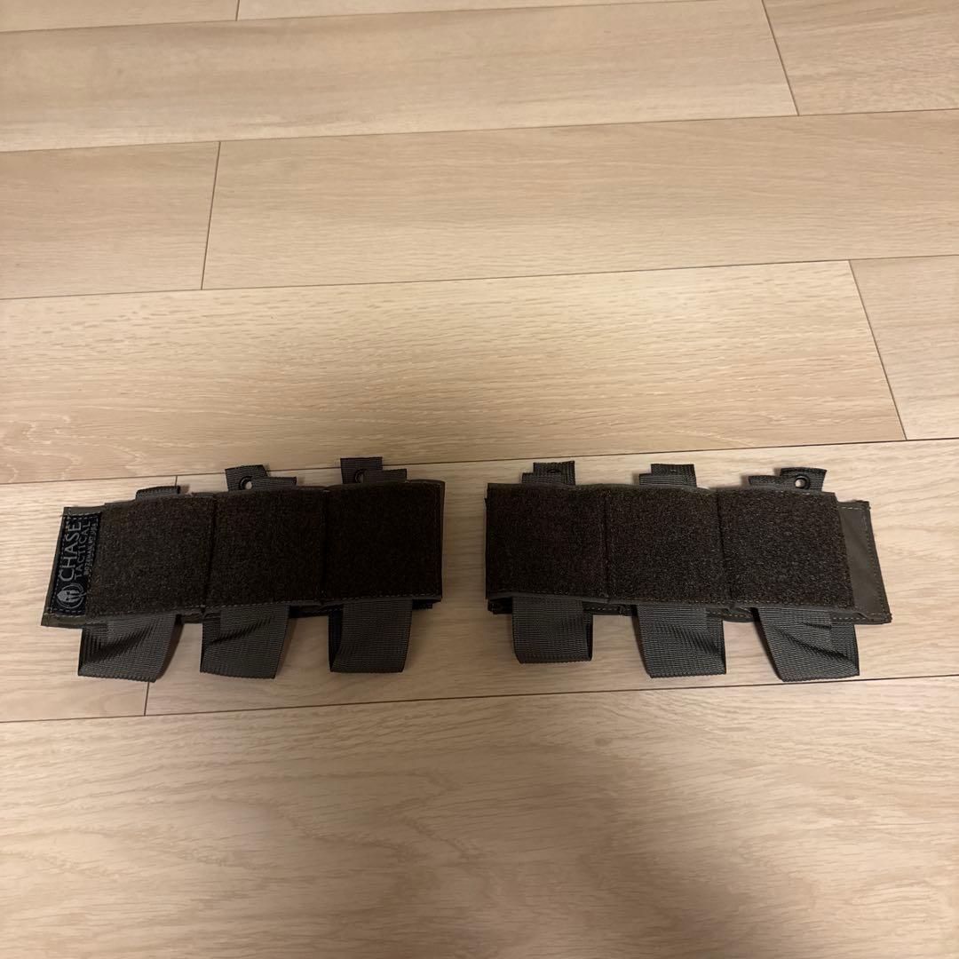 迷彩 チェストリグ　3連インサート3つ付きChase Tactical