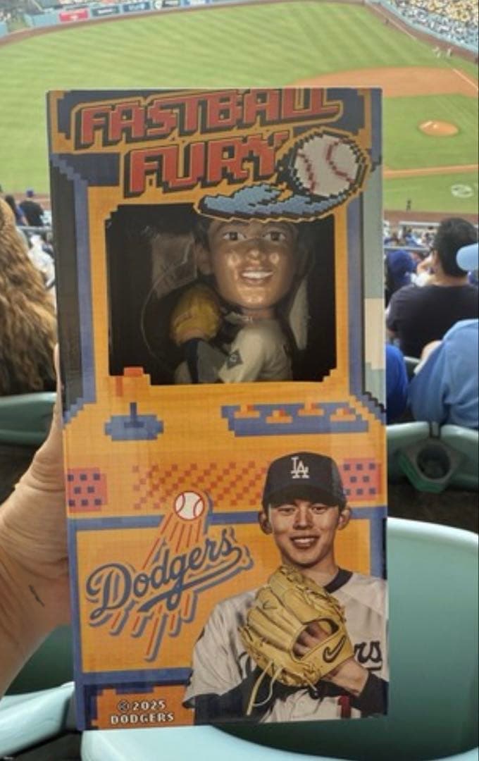 佐々木朗希　ボブルヘッド　来場者限定　スタジアム配布　ドジャース