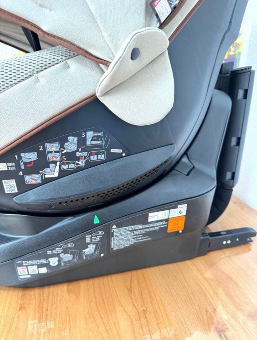 AILEBEBE 日本製R ウィ2 クレア ISOFIX極美品