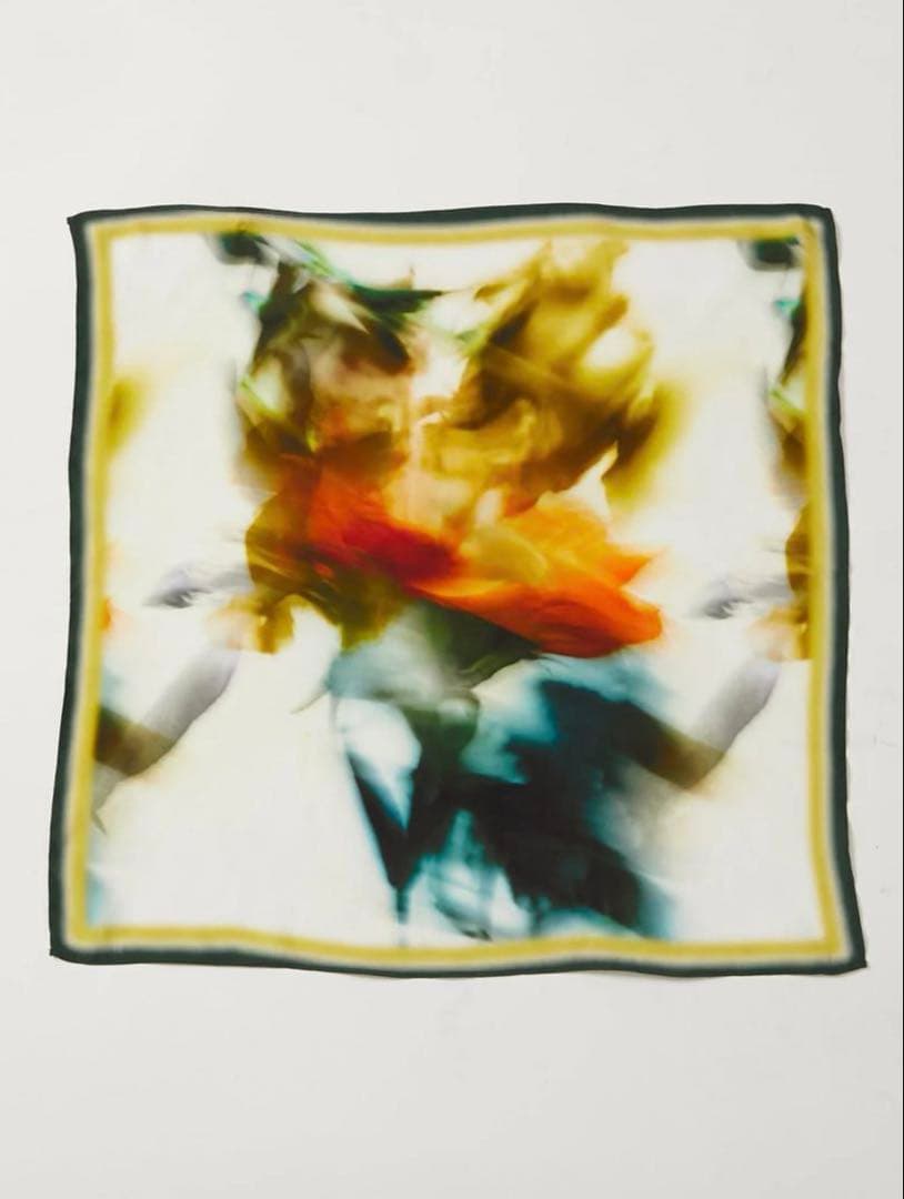 TAAKK 大判 フラワー スカーフ ホワイト 22ss