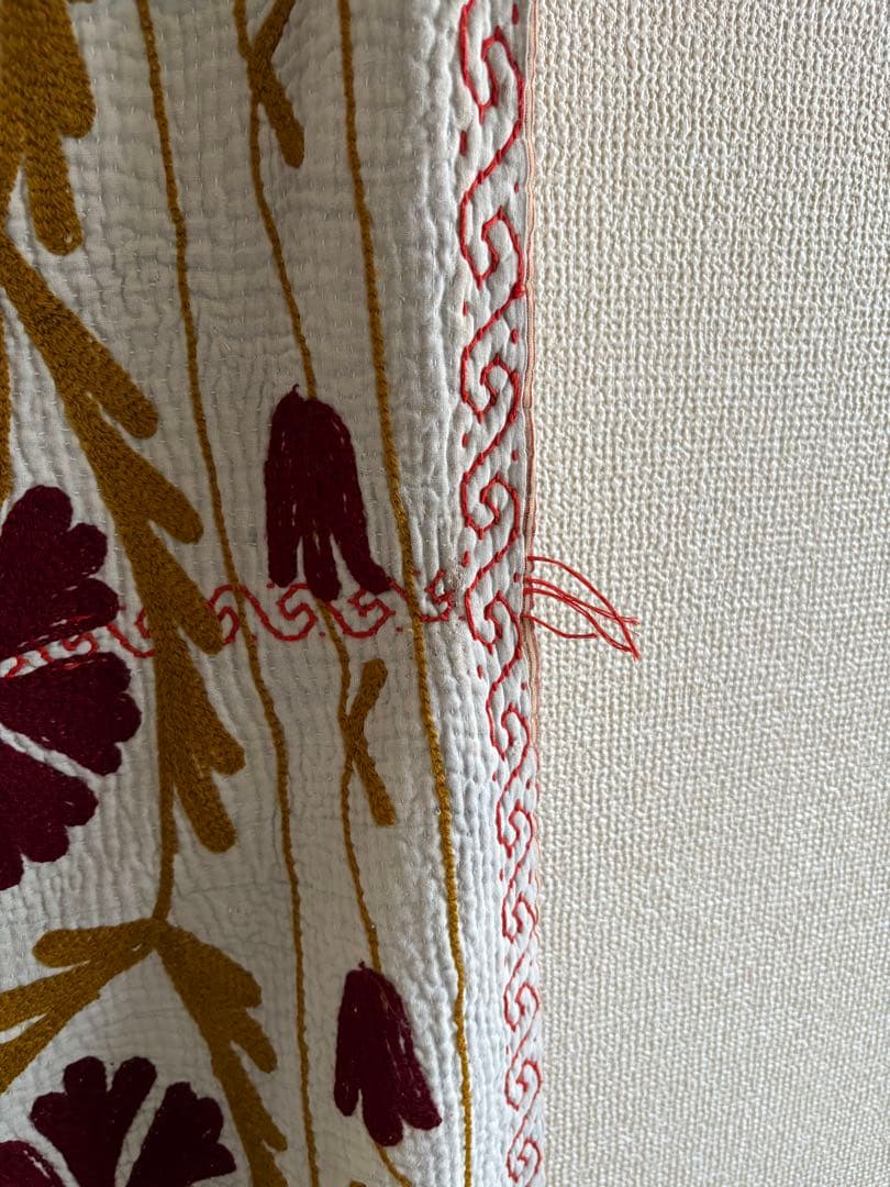 『最終価格』スザニ刺繍カンタキルト　スザニ刺繍　ヴィンテージ　インド　一点もの