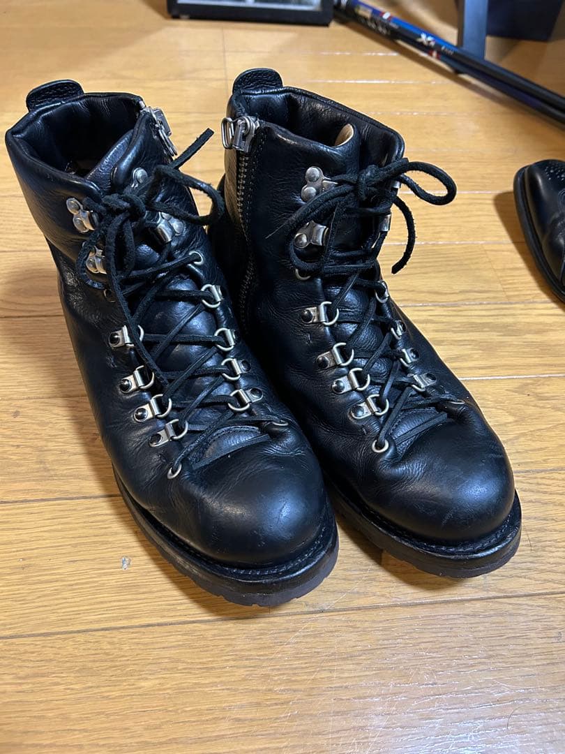 ブッテロ　サイドジップブーツ　人気商品！ マウンテンブーツ　レザーブーツ