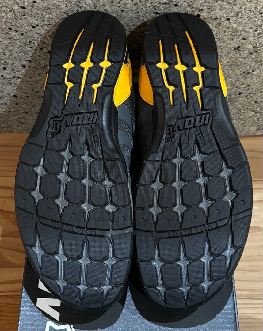 イノヴェイト　トレーニングシューズ　 inov8 inov-8 nike