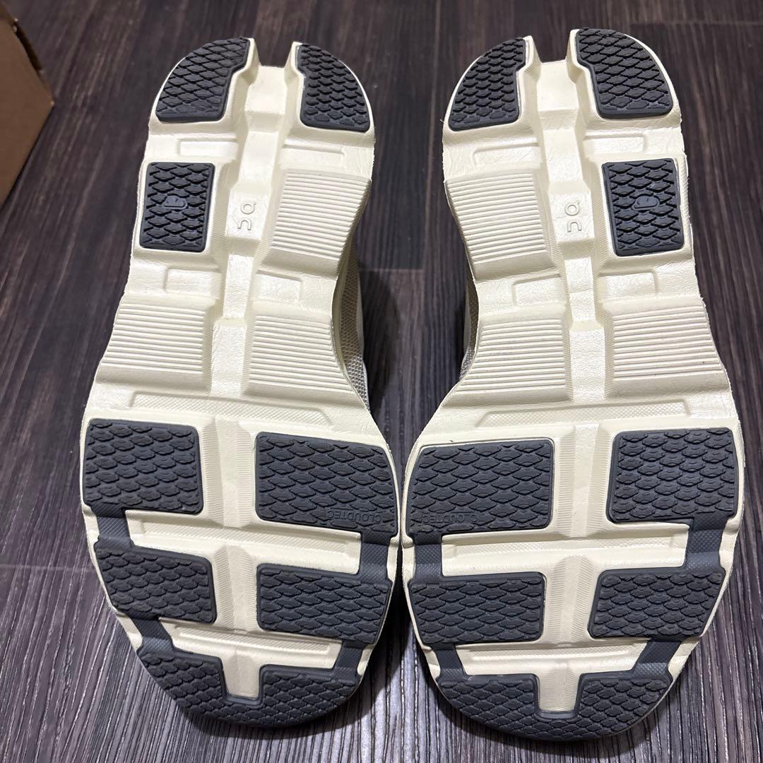 【美品】オンCloudmonster 2クラウドモンスター2 24cm