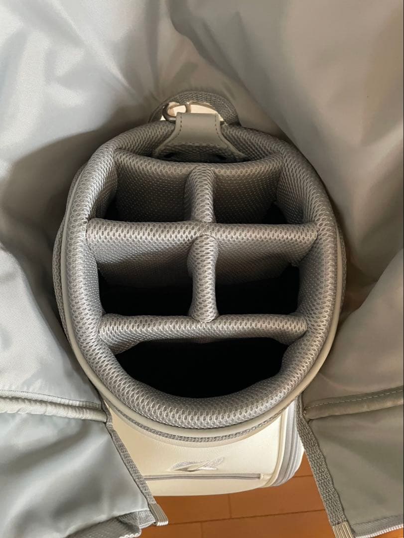 新品未使用BRIDGESTONE BG-100L レディースキャディバッグ