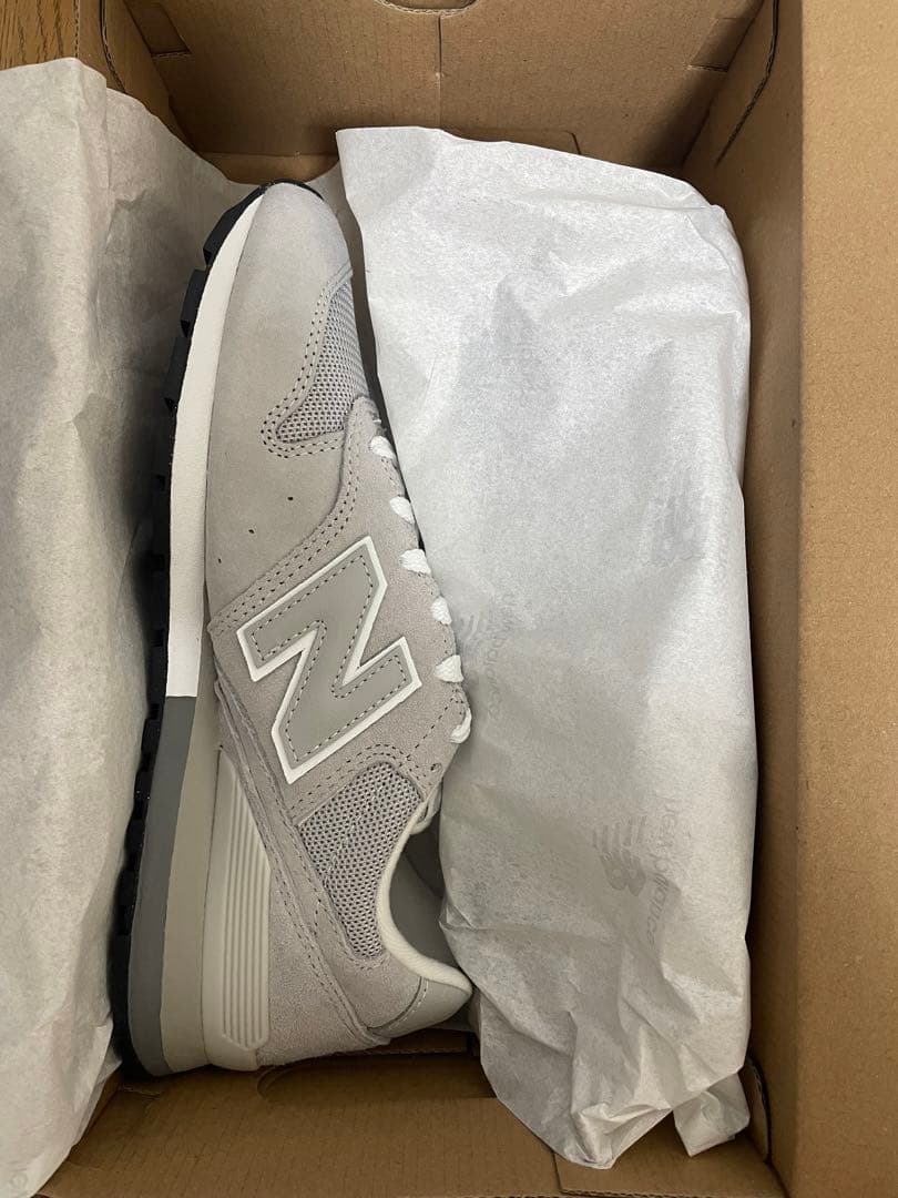 新品 タグつき ニューバランス レディース 996 グレー