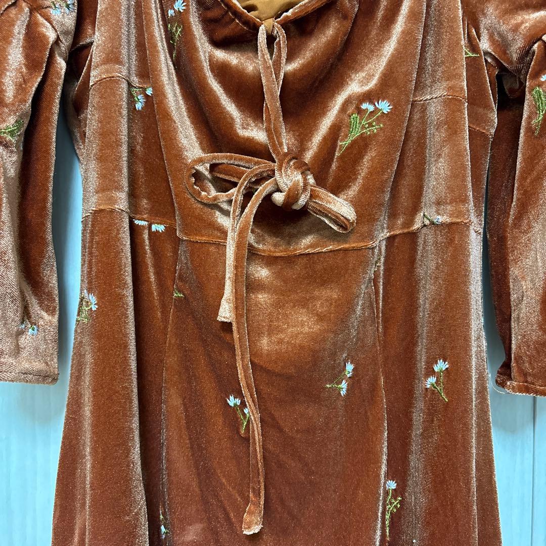 velour bell sleeve dress Kastane サイズ1