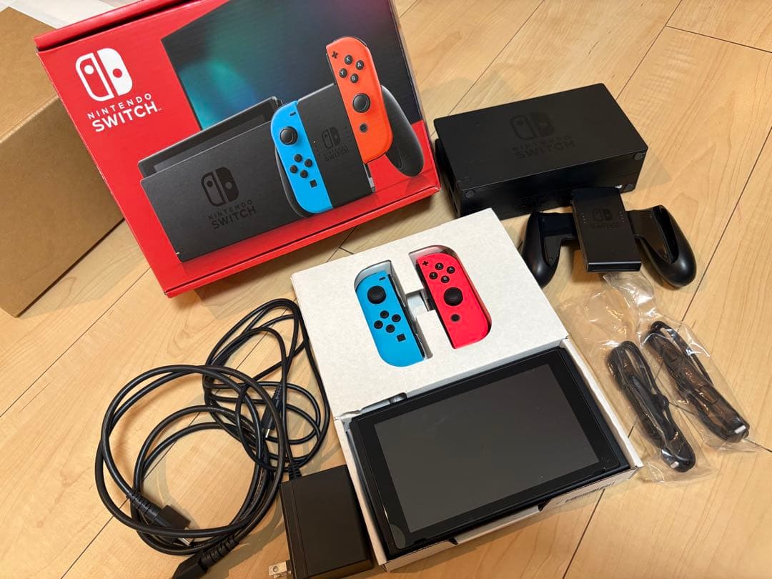 青*樹様 Nintendo Switch ネオンブルー/レッド 本体