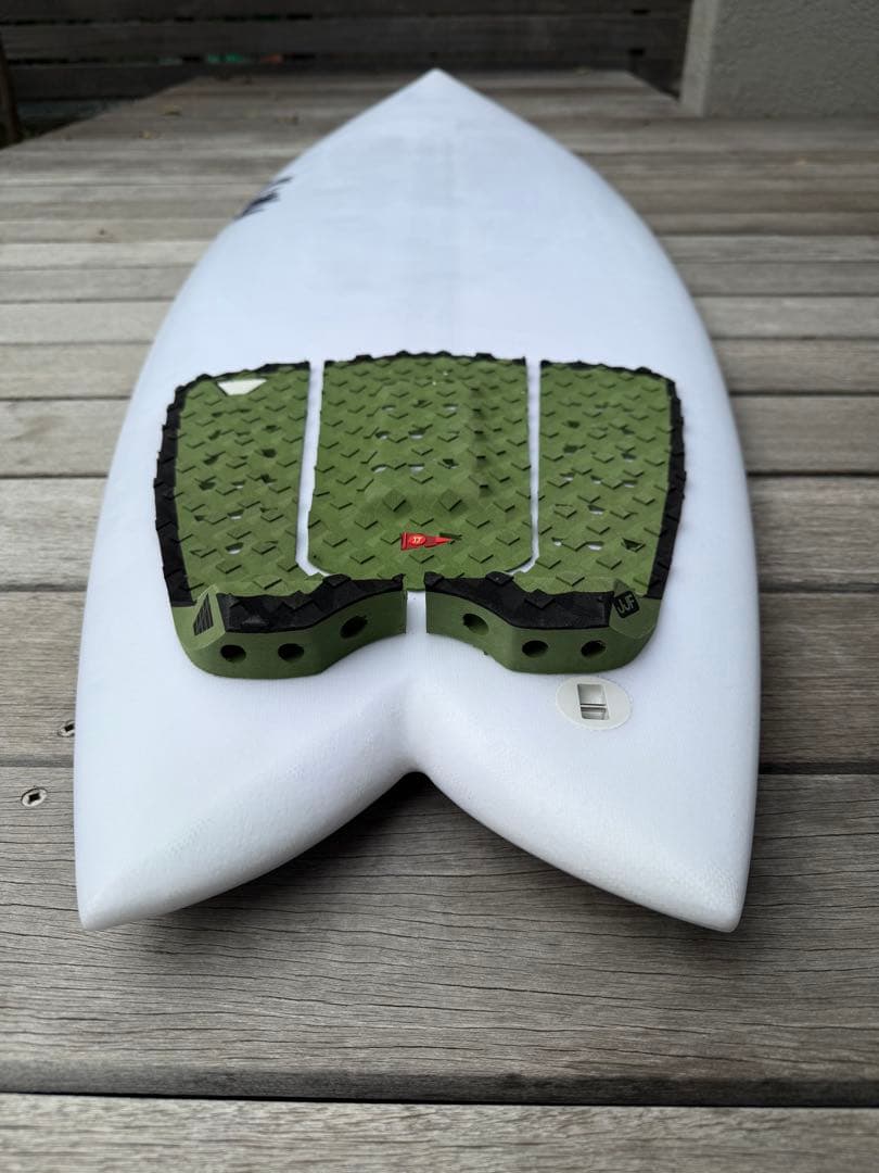 送料込！Kuma New Fish 5'7\" 27L EPS製 美品