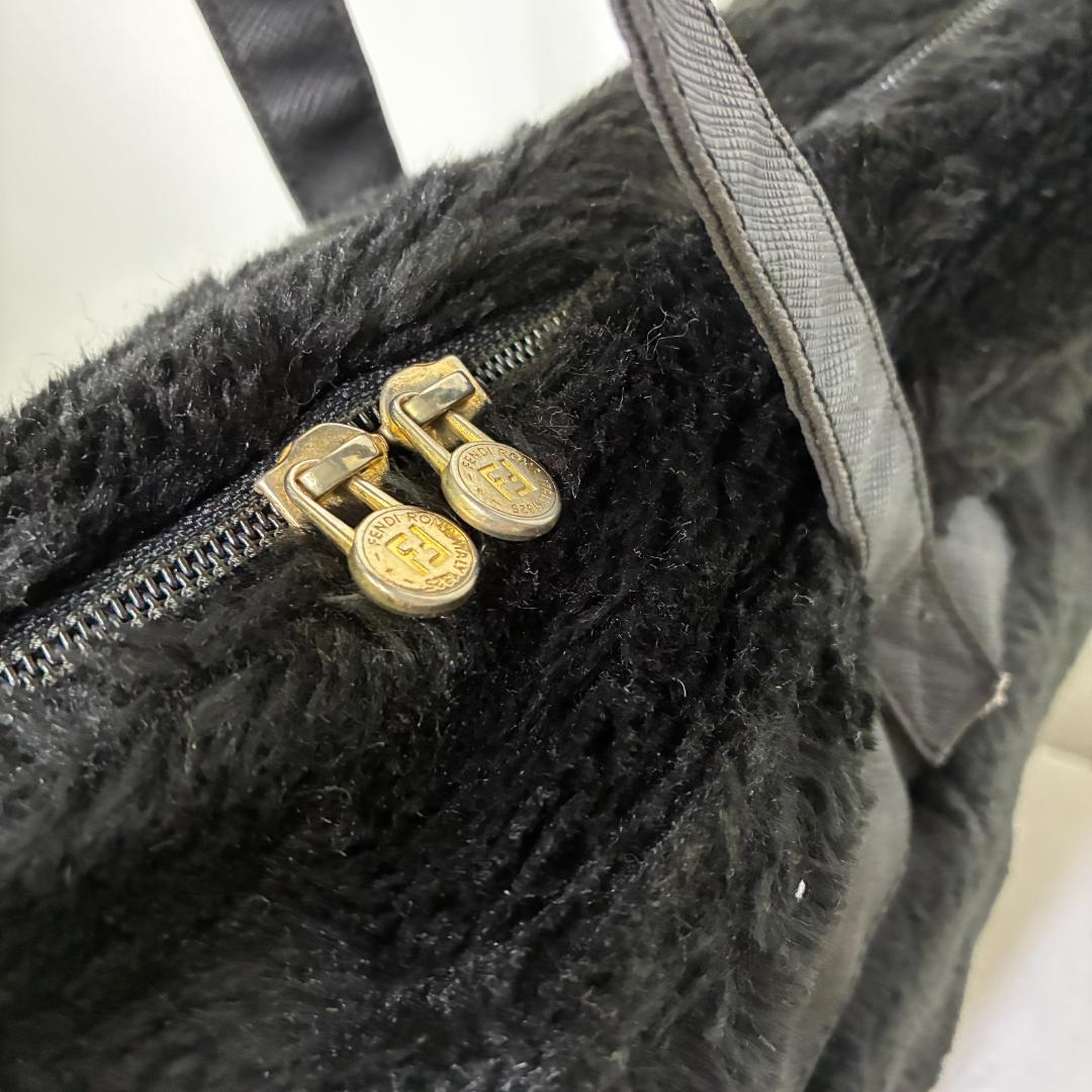 FENDI ファー 大判ロゴ ボア フリース トートバッグ ブラック 状態良