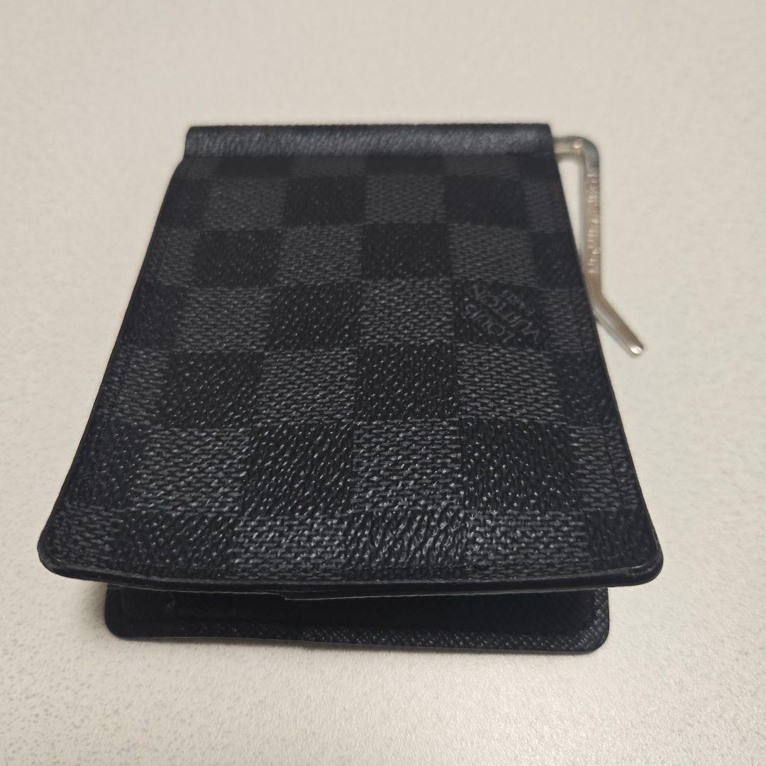 ルイヴィトン マネークリップ付き2つ折り財布