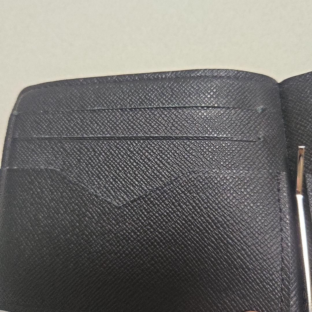 ルイヴィトン マネークリップ付き2つ折り財布