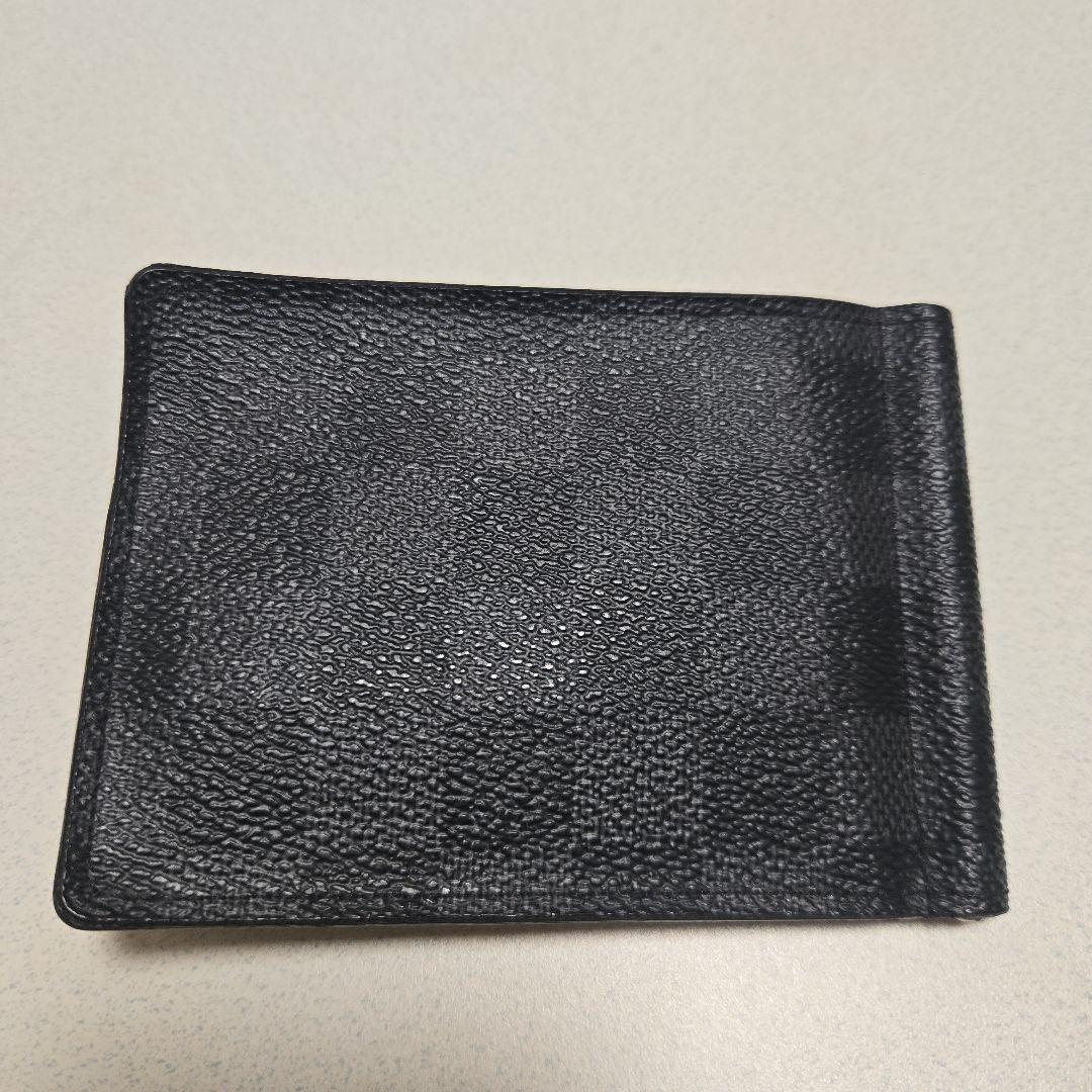 ルイヴィトン マネークリップ付き2つ折り財布