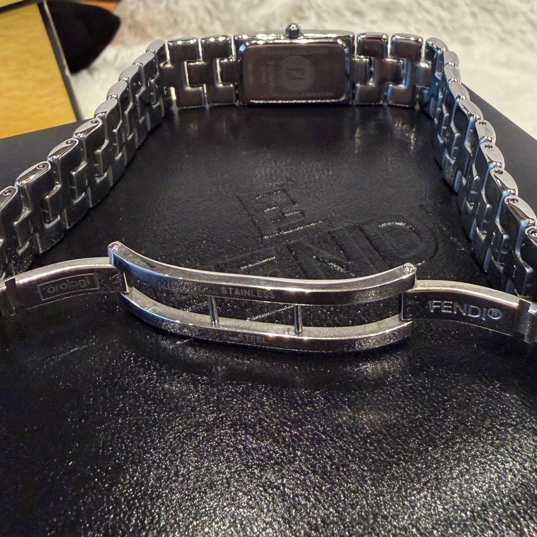 FENDI フェンディ　オロロジ　660L クォーツ　シルバー ブルー