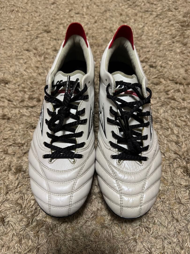 ミズノモレリアII サッカーシューズ24.0cm chi4