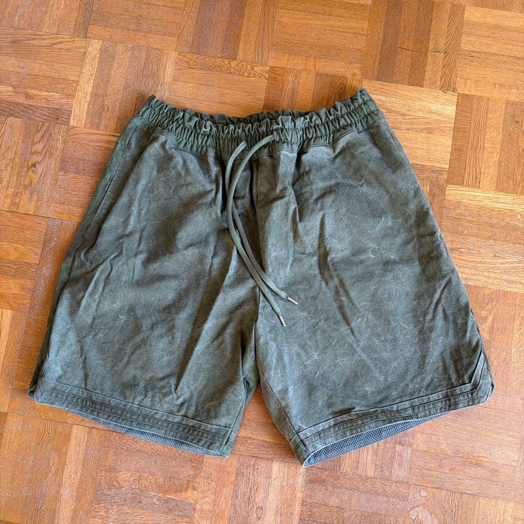 laid backショートパンツ