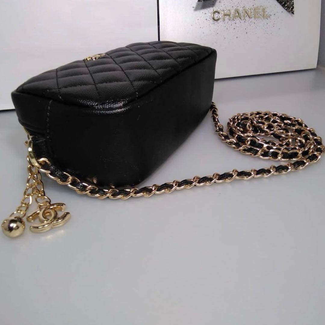 【新品】CHANEL(シャネル)ノベルティ ココチャーム付 ミニショルダーバッグ