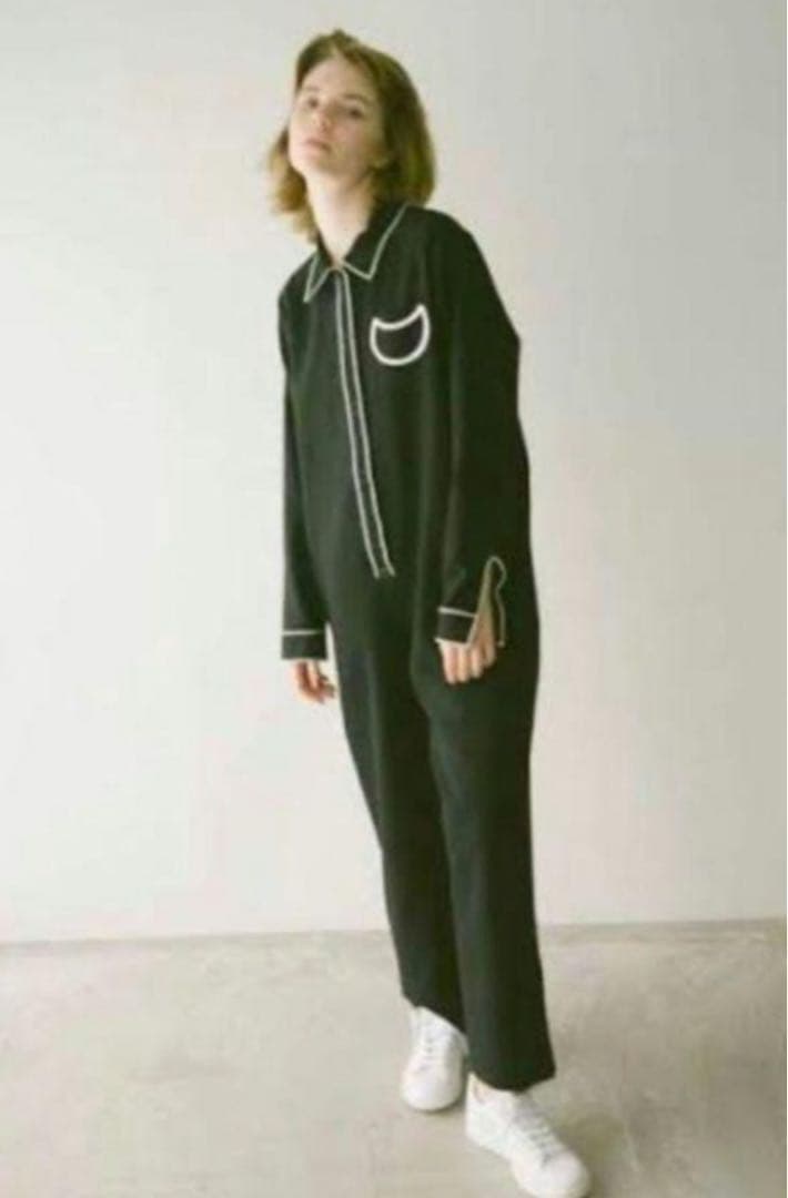 soduk スドーク　ジャンプスーツ