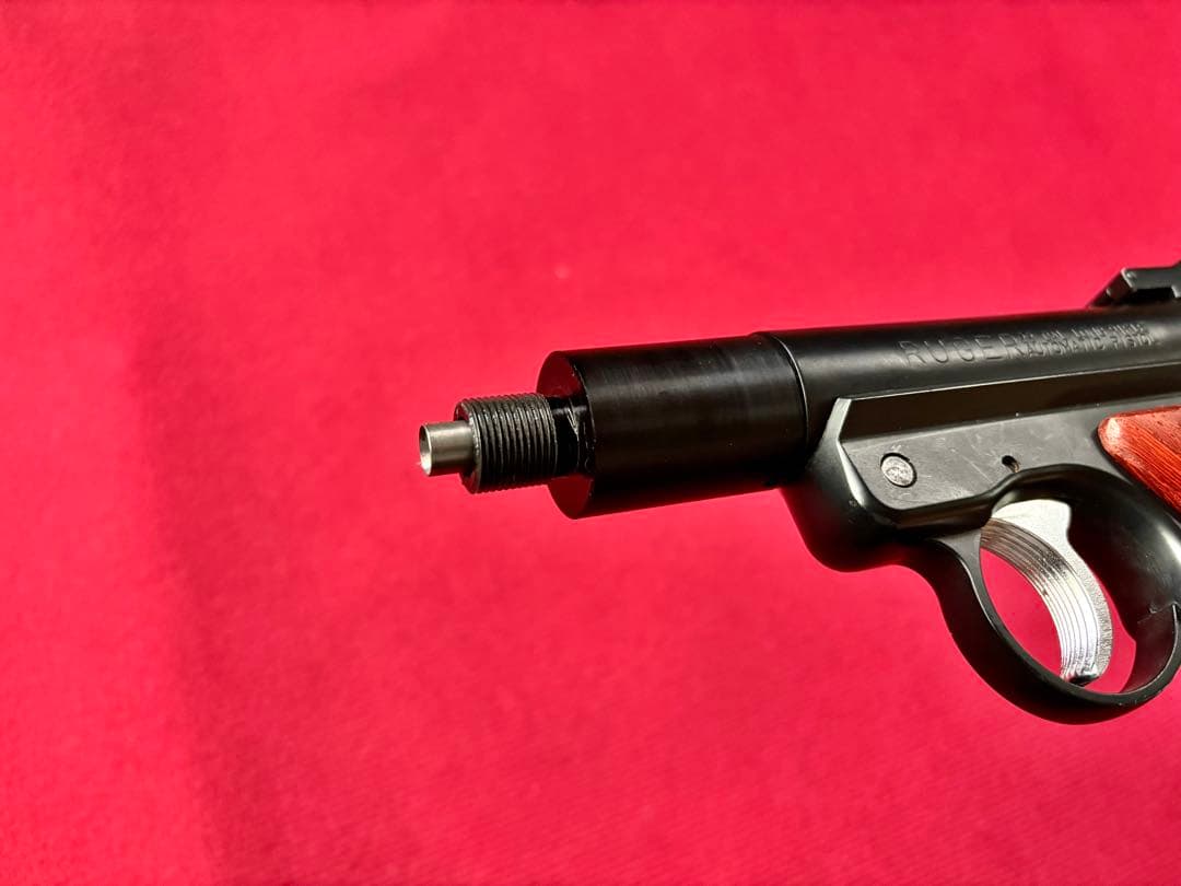 スタームルガー Mk-1 ロングサプレッサー＆木製グリップ