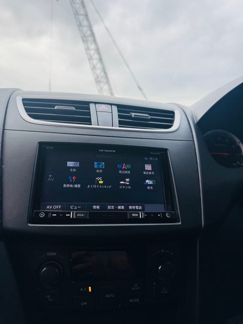 カーナビ PIONEER AVIC-RZ501