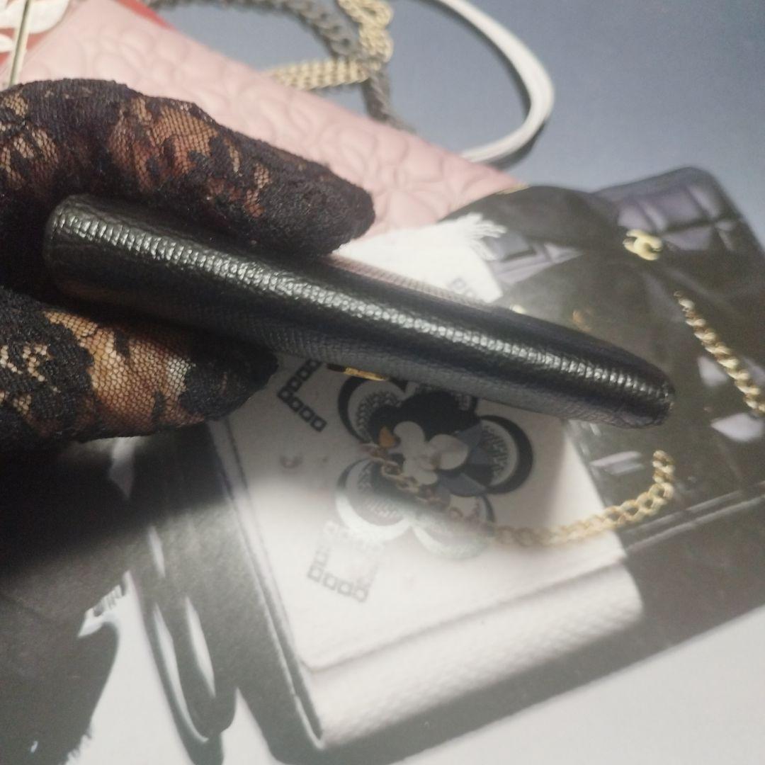 CHANEL ブラックレザーキーケース