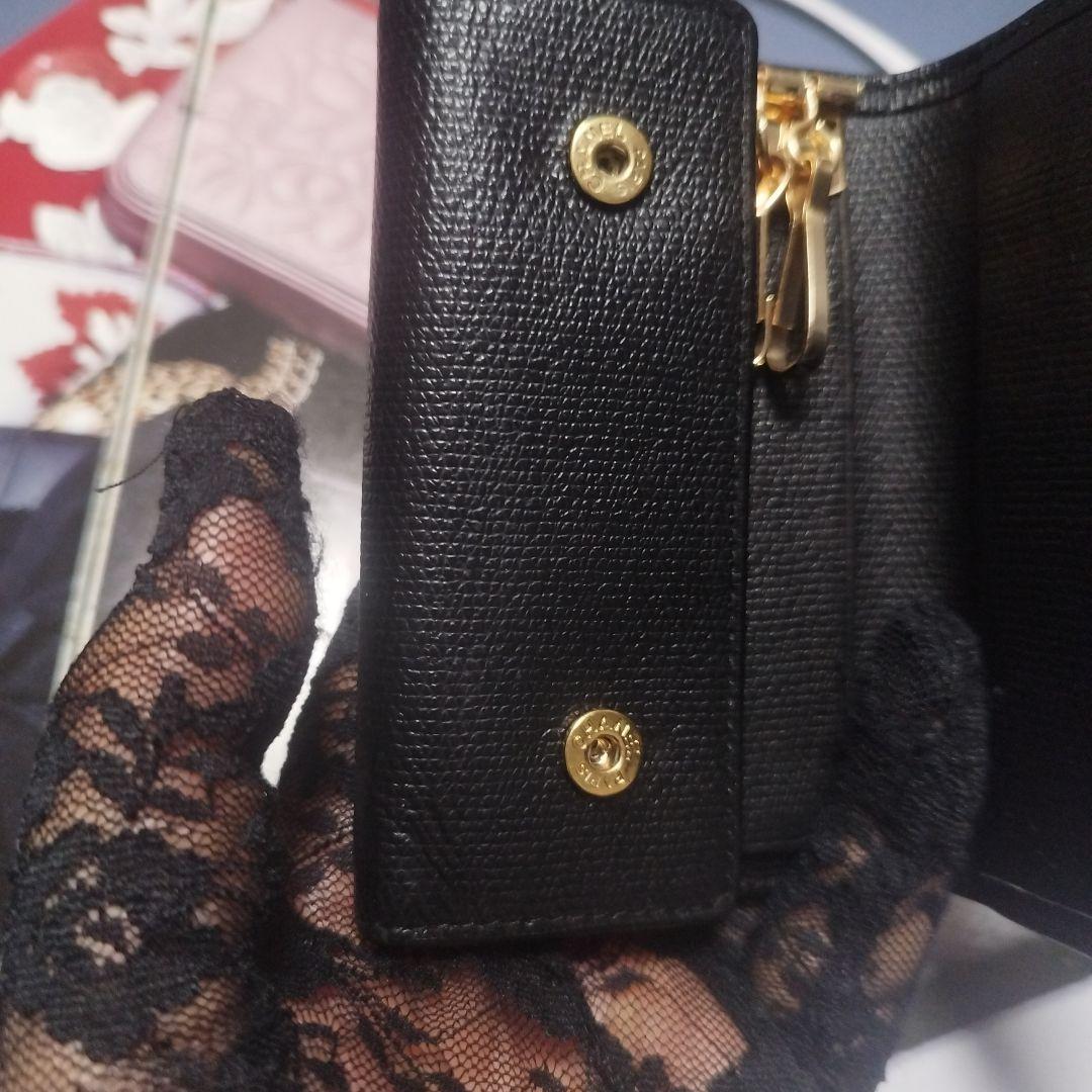 CHANEL ブラックレザーキーケース