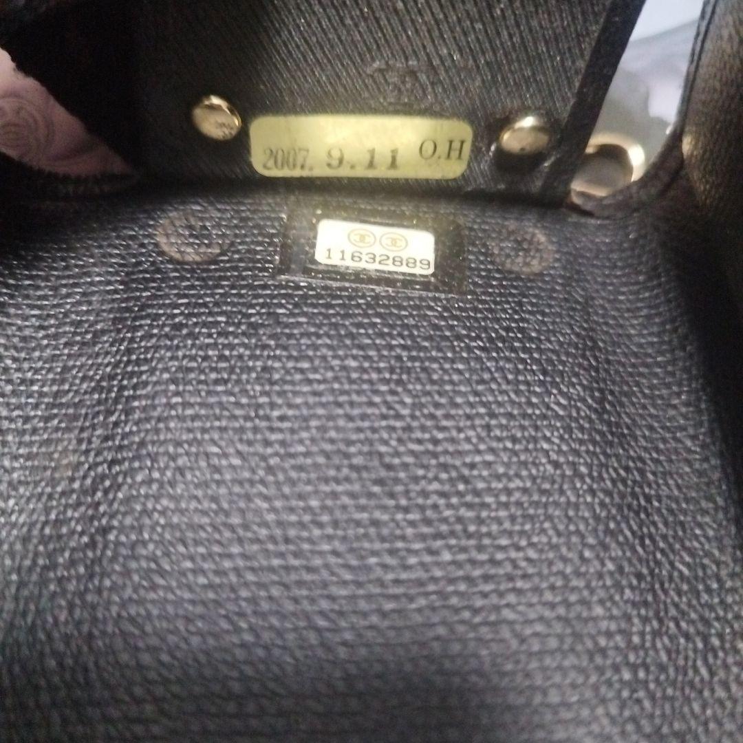 CHANEL ブラックレザーキーケース