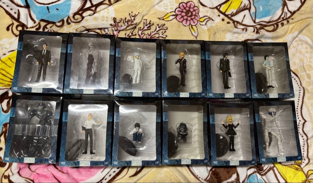 デスノート　DVD　1〜12巻セット　初回限定版　フィギュア付き