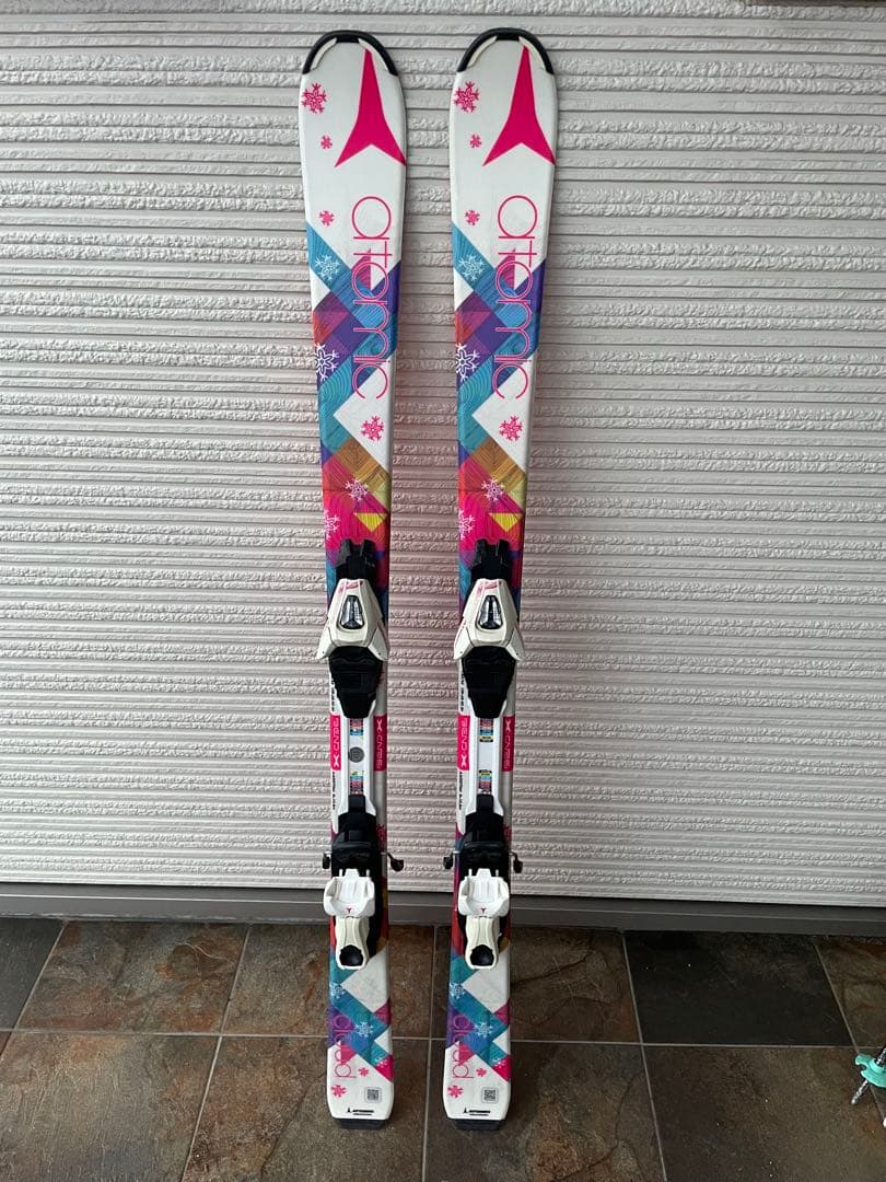 アトミック Atomic スキー 130CM ストックセット