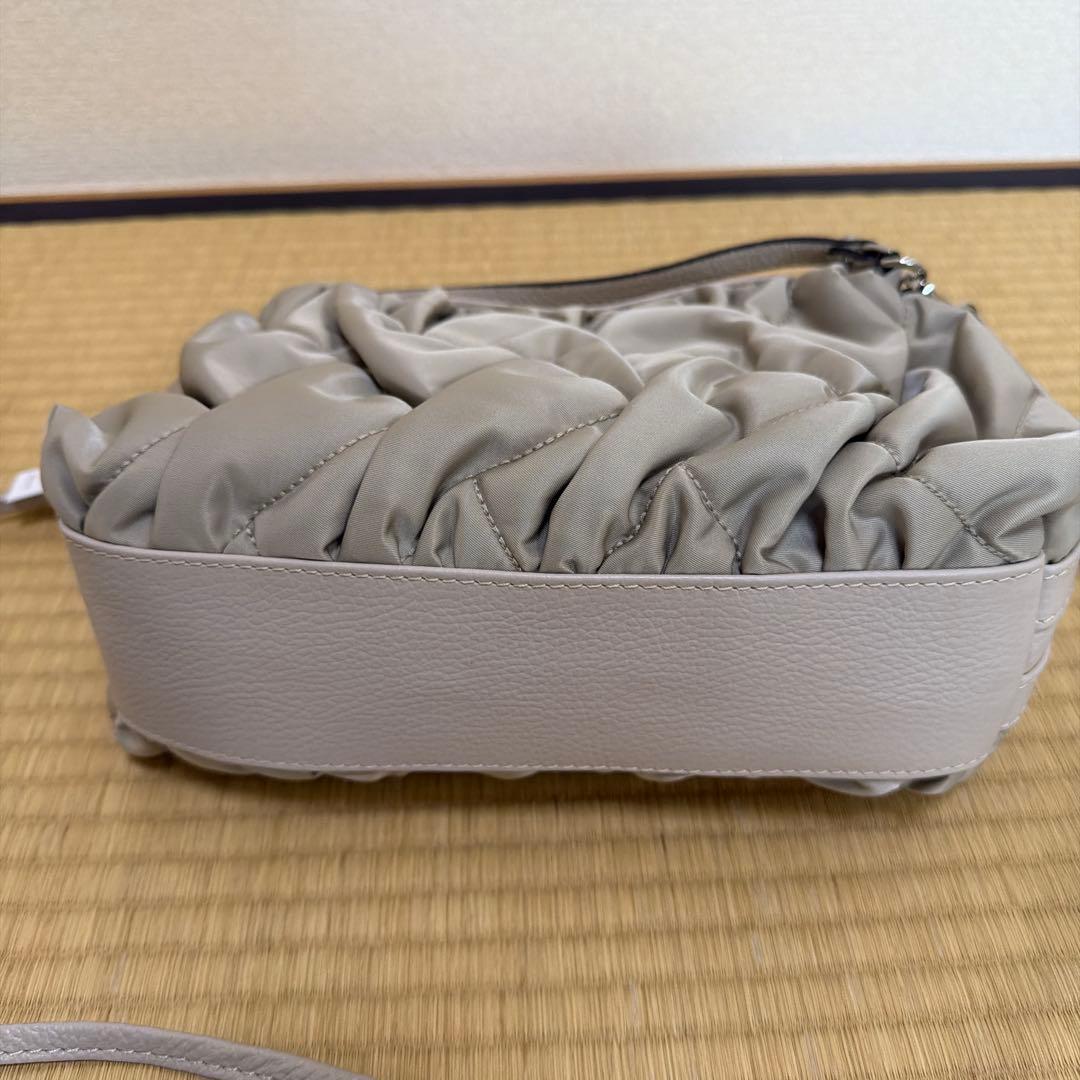 週末まで！GIANNI CHIARINI ショルダーバッグ BS 8728