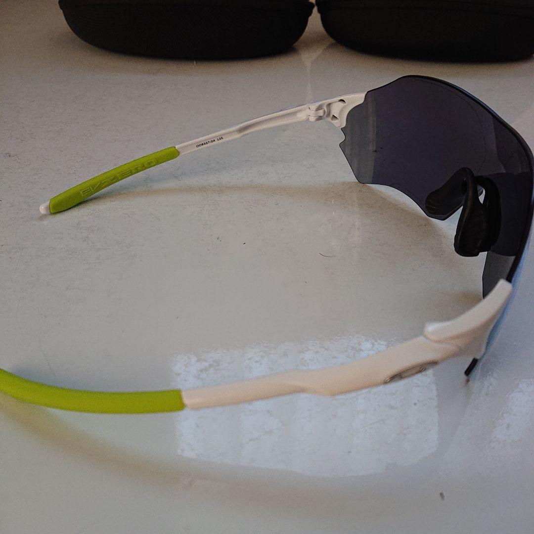 OAKLEY evzeroサングラス