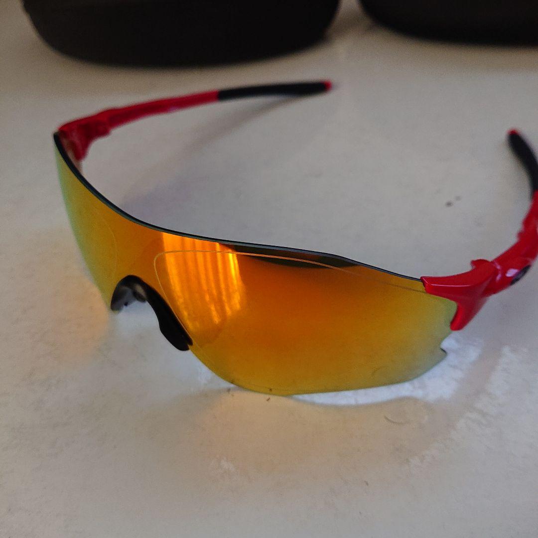 OAKLEY evzeroサングラス