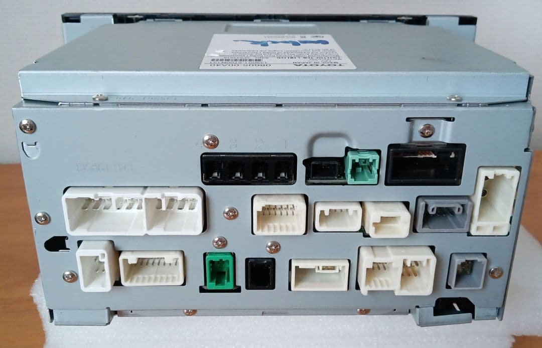 トヨタ純正　9インチカーナビ NSZT-Y66T 地図2017年　フル