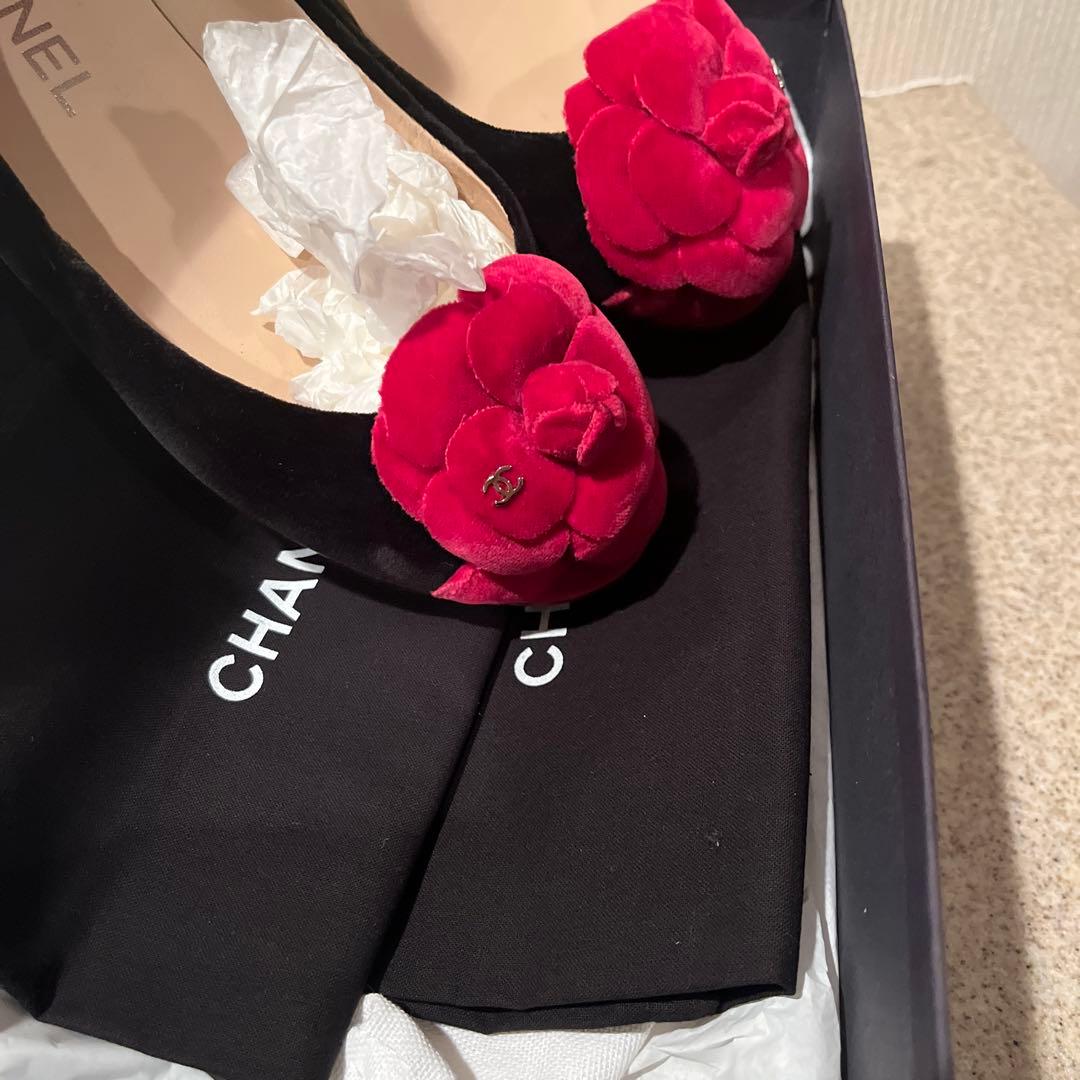 CHANEL フラットシューズ 黒 37.5