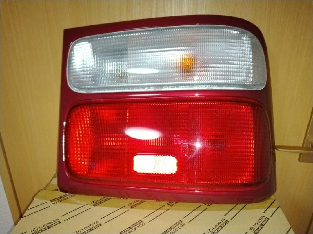 みら　コースター　テールランプ　レンズ　RH 81551-36430