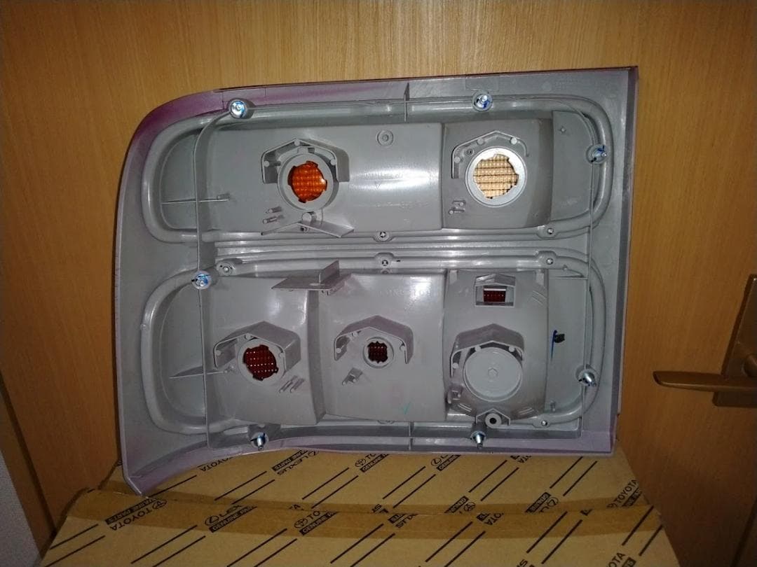 みら　コースター　テールランプ　レンズ　RH 81551-36430