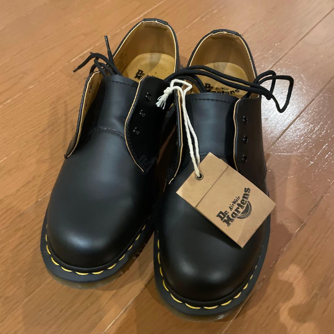 Dr. Martens ブラックレザー ドレスシューズ