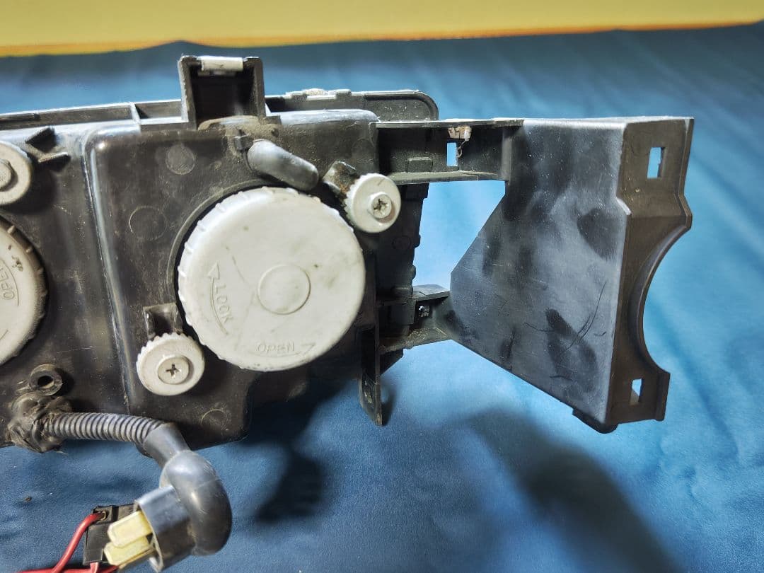 オデッセイ RA1 RA3 HYPER SPORTS 社外ヘッドライト 変色あり