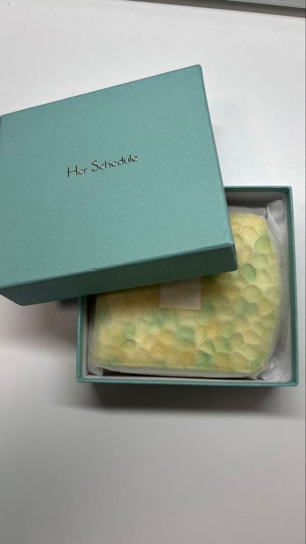 チェレット　朝の陽ざしの香水　ハッピーサンシャイン　HerSchedule 箱付