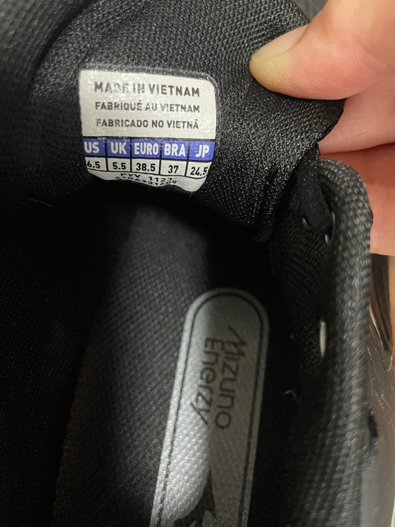 ユッキーMizuno テニスシューズ ブラック