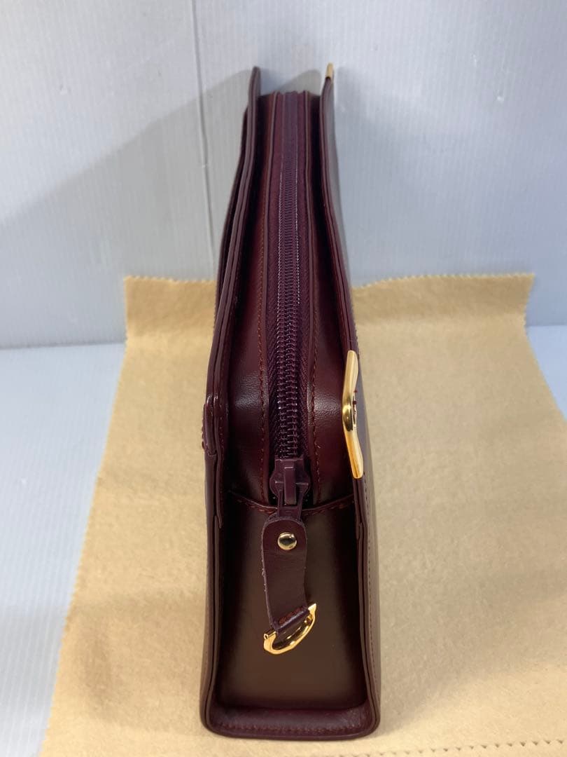 美品！【Cartier】マストライン レザー クラッチ、セカンドバッグ ボルドー